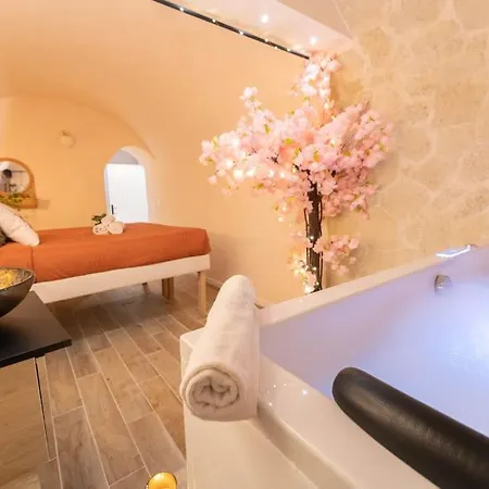 Avec 2 Jacuzzi Balneo, Parking
